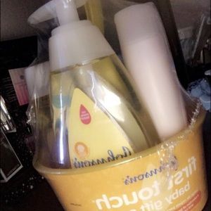 Baby Johnson’s set